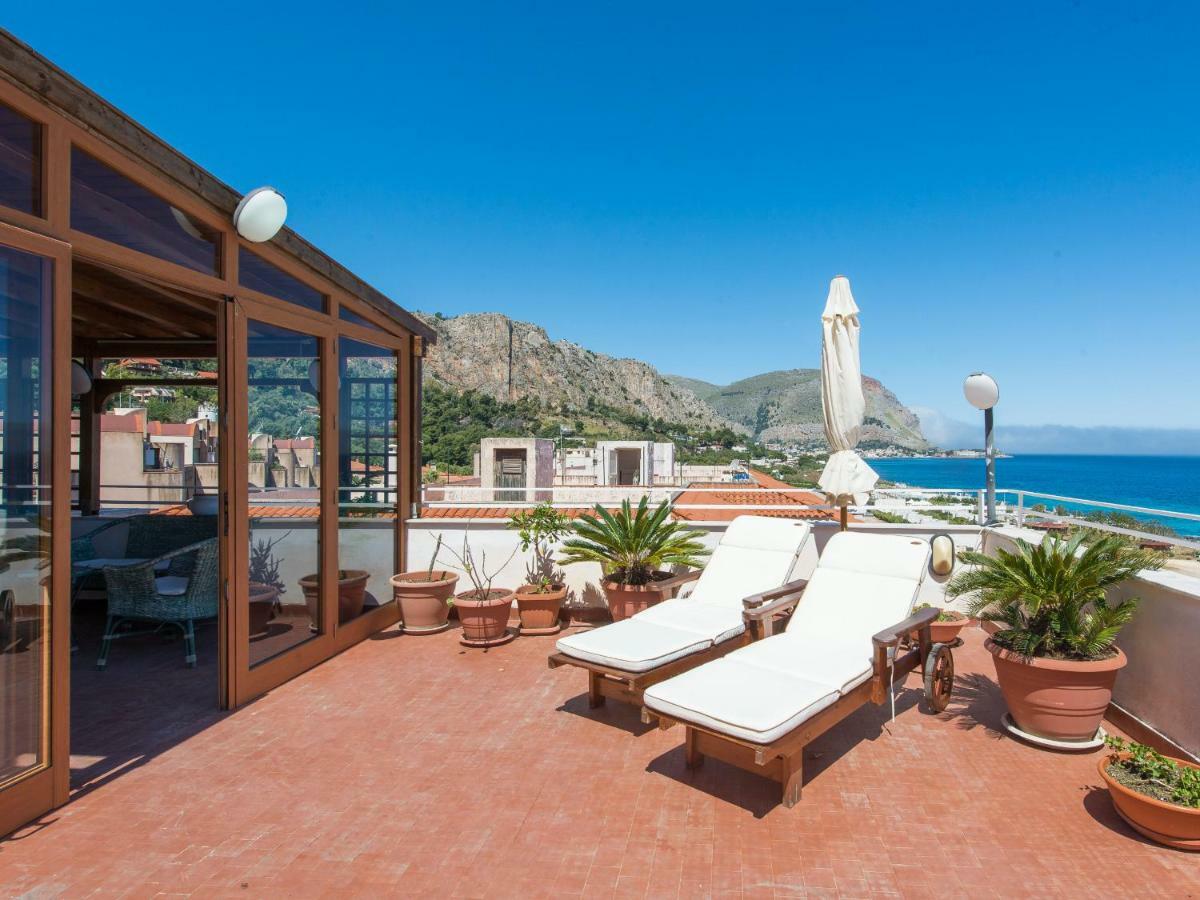 פלרמו Casa Con Terrazza Sul Mare All'Addaura מראה חיצוני תמונה